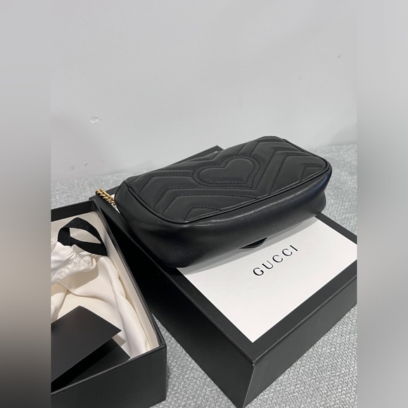 SOLD｜GG Marmont Supermini shoulder bag - Picture 7 of 12